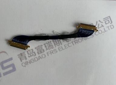 30 Speld 50 Pin Electrical Harness Assembly 0.4mm het Jasje van LVDS 40 Pin Cable Ultra Thin Black